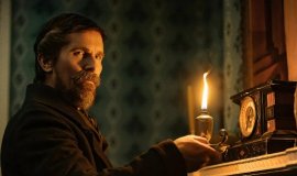 Christian Bale’li Netflix Filmi “Solgun Mavi Gözler”den Yeni Fragman!